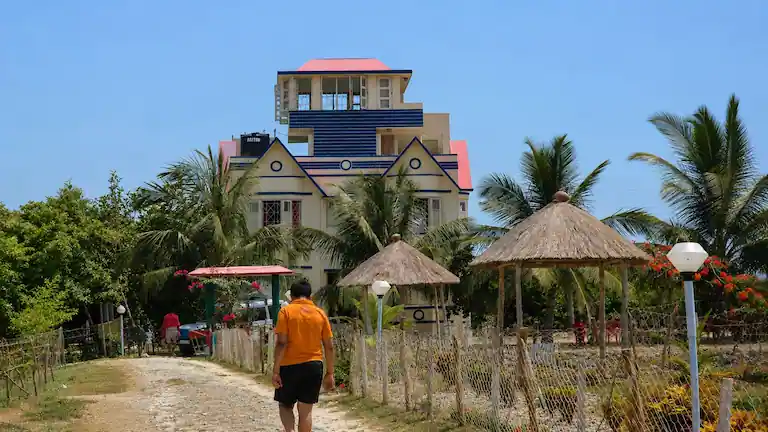 Sundari Guest House building at Henry Island.