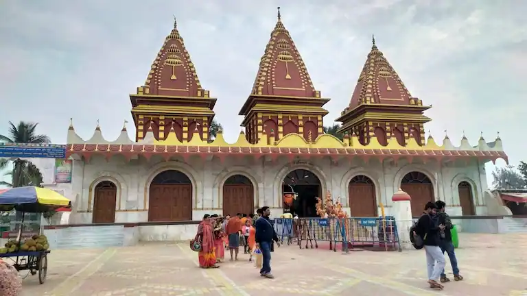 The Kapil Muni Temple, the final destination on the Kolkata to Gangasagar route.